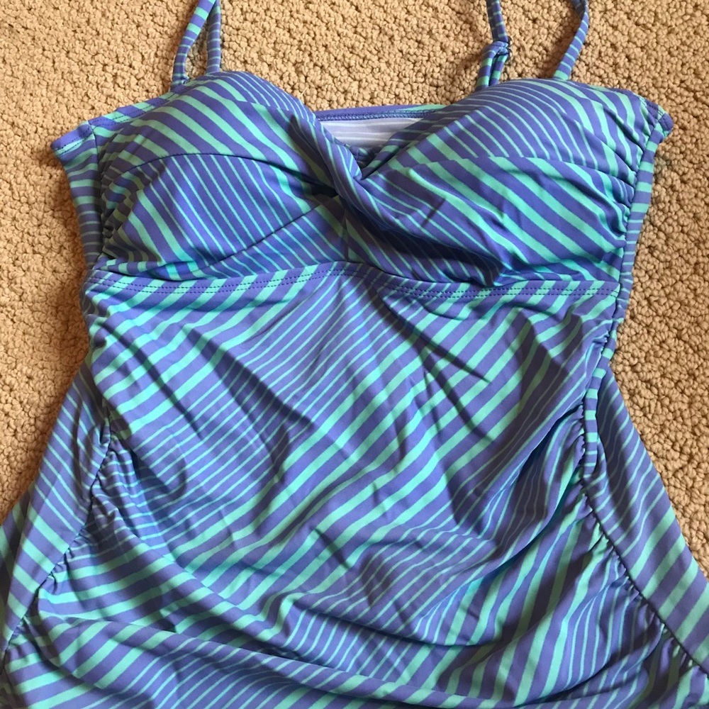 Swim top